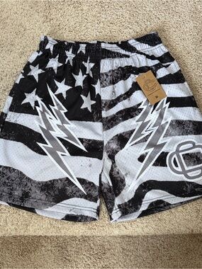 Men's Black & White Lightning Graphic Athletic Shorts